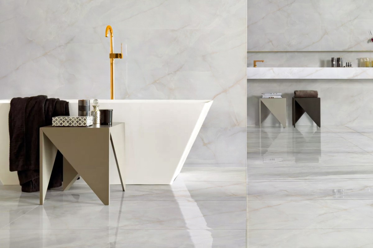Кварцевый агломерат Onyx Bianco для отделки пола